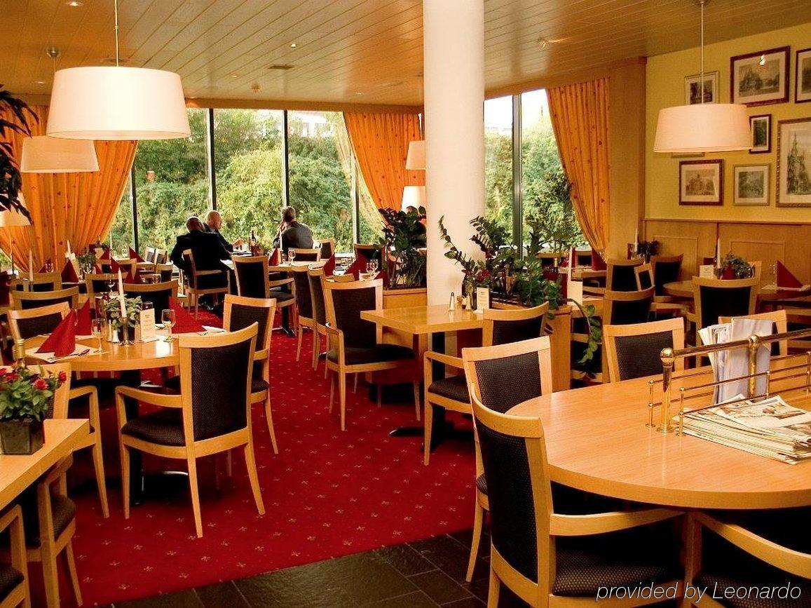 Bastion Hotel Utrecht Restaurant foto